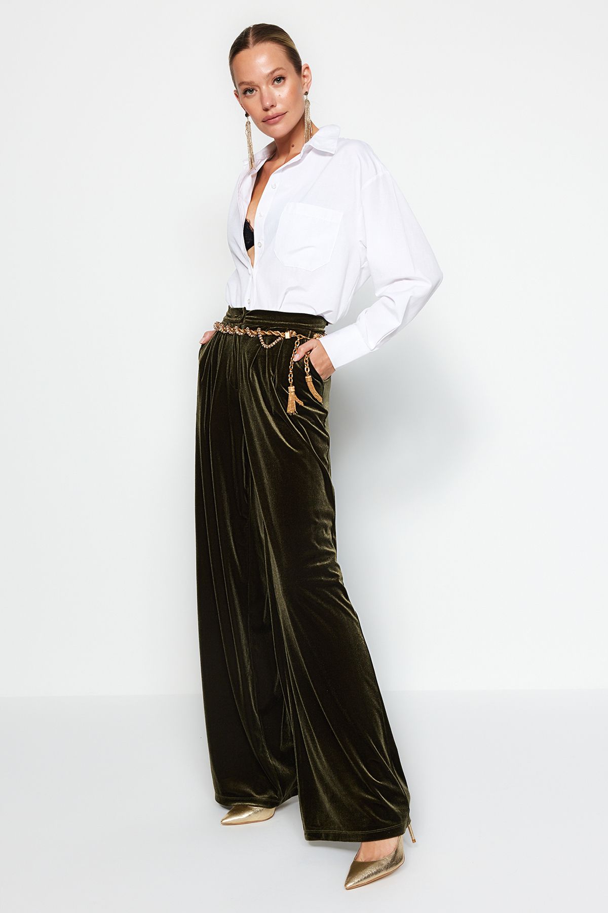 Trendyol Collection-Limitierte Edition – Khakifarbene Samthose TPRAW23PL00017 2