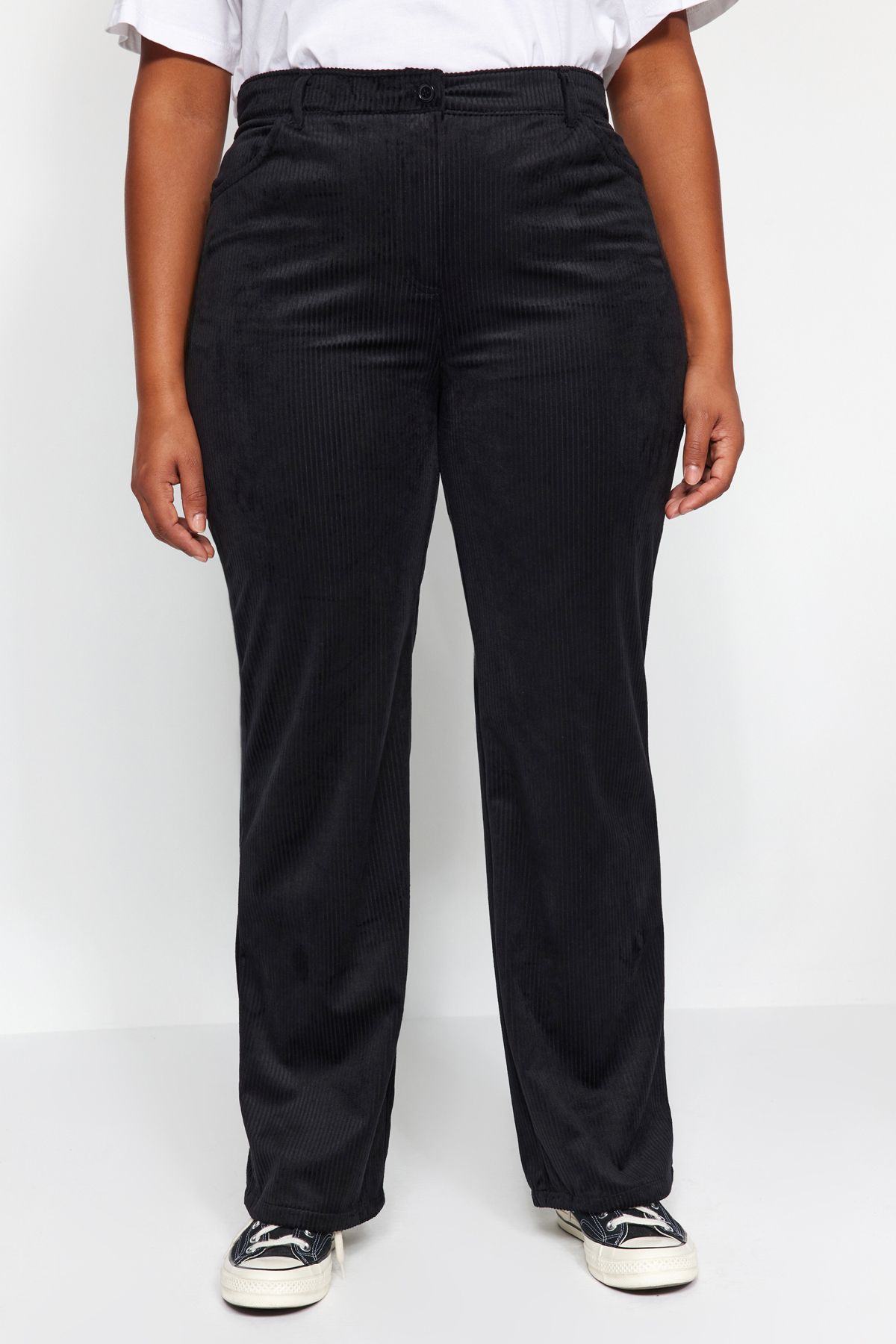 Trendyol Curve Plus Size Pants - Black - Cigarette pants