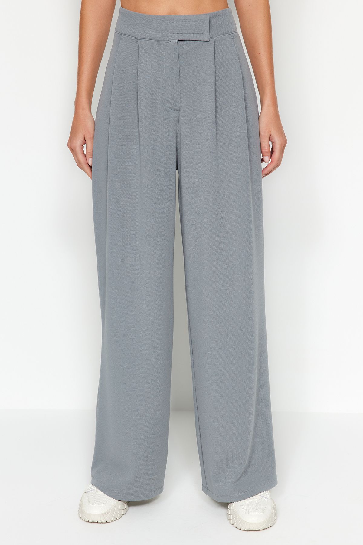 Trendyol Collection-Graue Plissee-Strickhose mit hoher Taille und Klettverschluss - Wide Fit TWOAW24PL00177 4