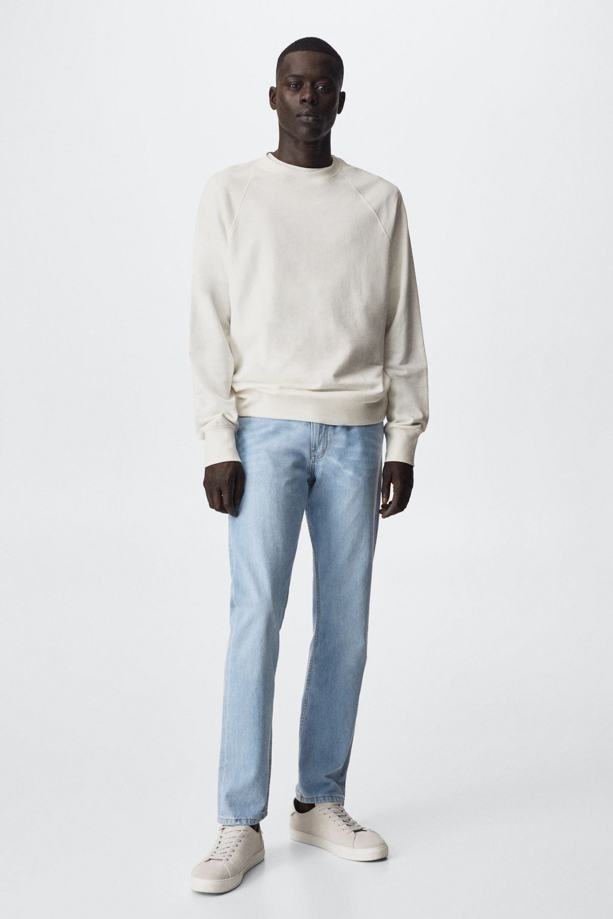 MANGO Man Sweatshirt White Regular fit Trendyol