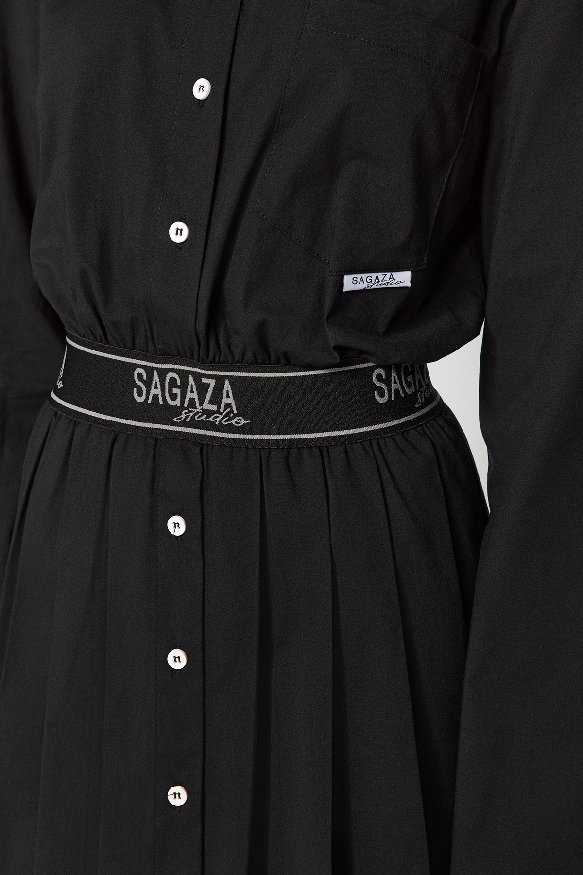 Trendyolmilla  X Sagaza Studio Siyah Belden Açılan/Skater Beli Lastikli Piliseli Poplin Elbise TCLAW24EL00000 - Görsel 4