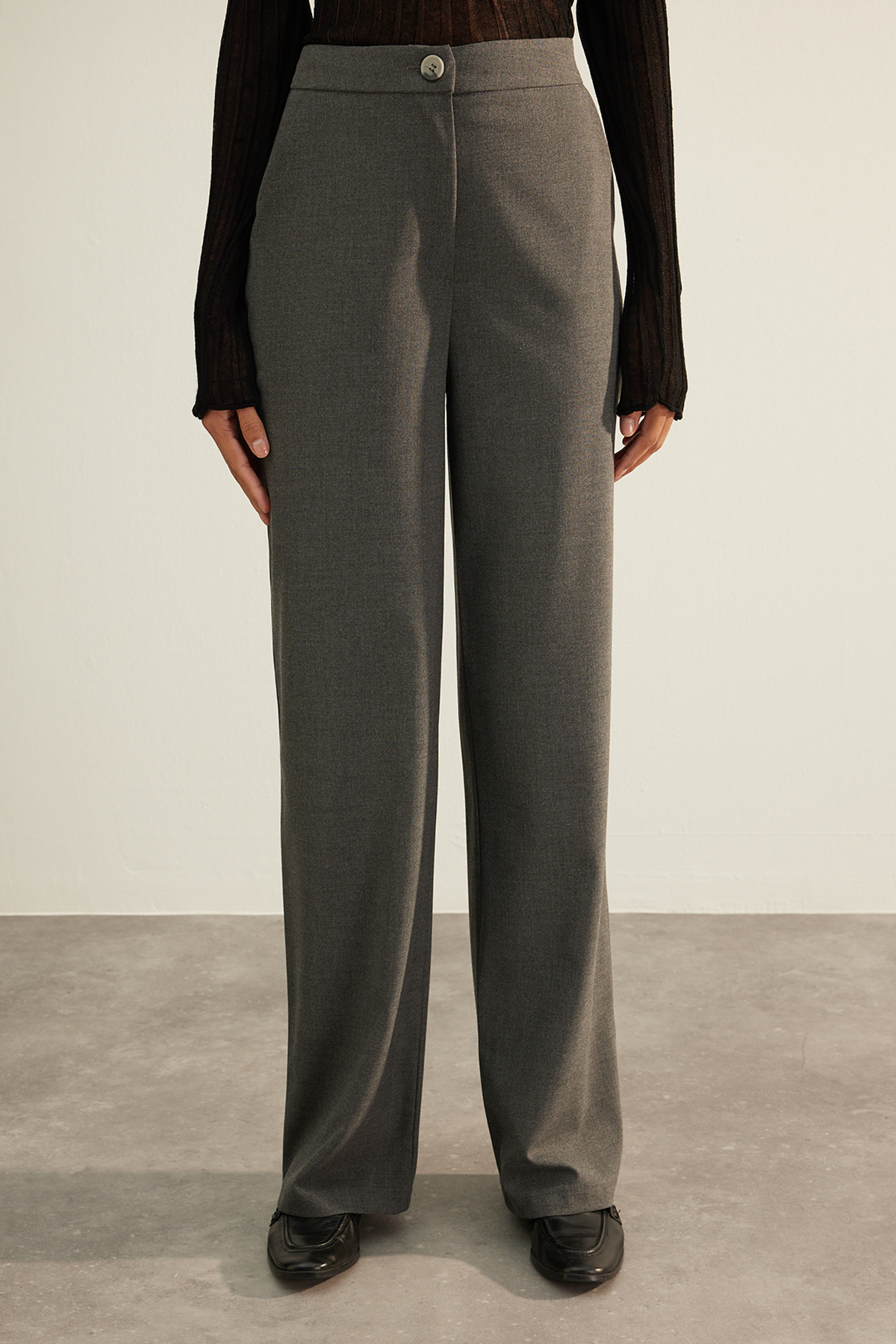 Trendyolmilla  Antrasit Premium Kalite Wide Leg/Geniş Paça Dokuma Kumaş Pantolon TWOAW24PL00227 - Görsel 4