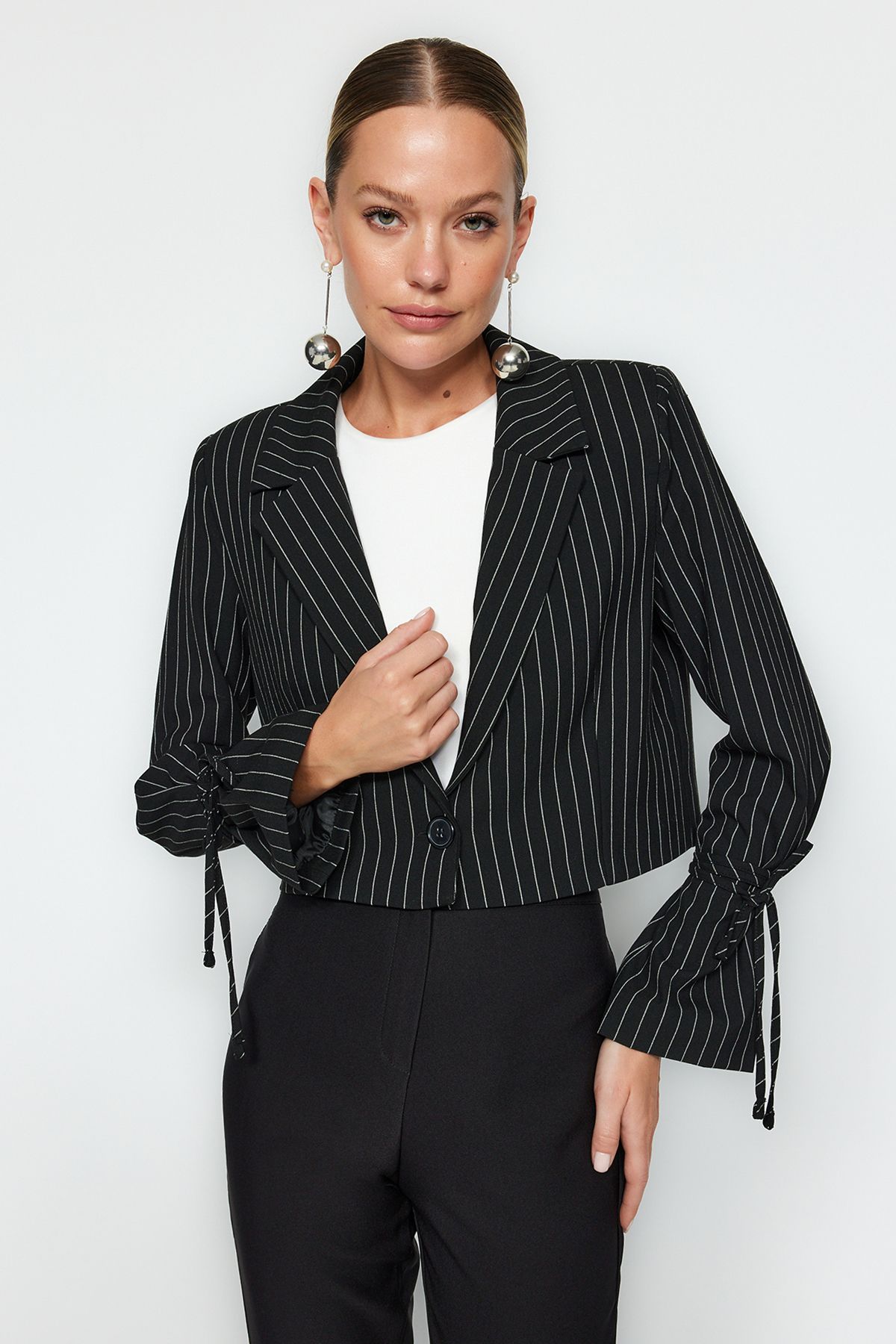 complete the look image