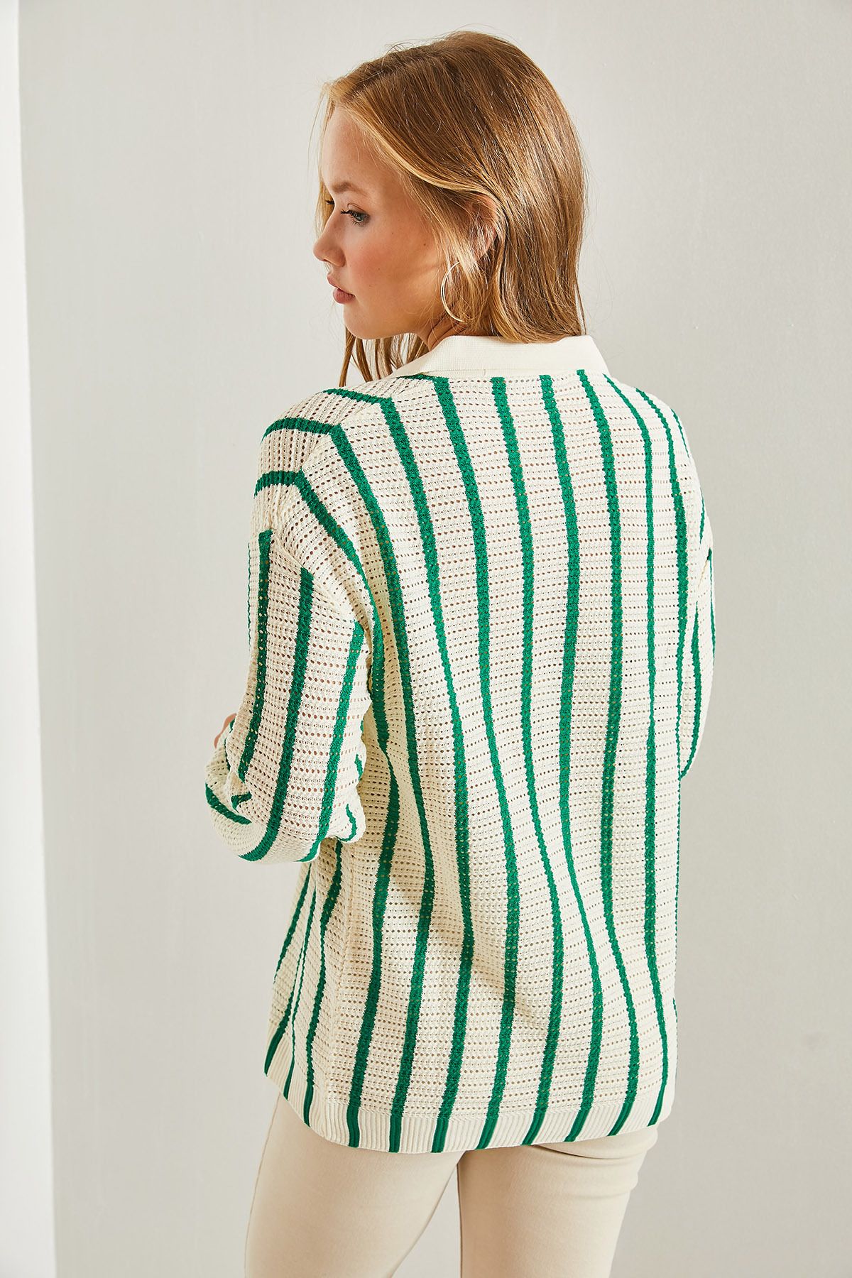 Bianco Lucci-Women's Shirt Collar Long Sleeve Striped Cardigan 3