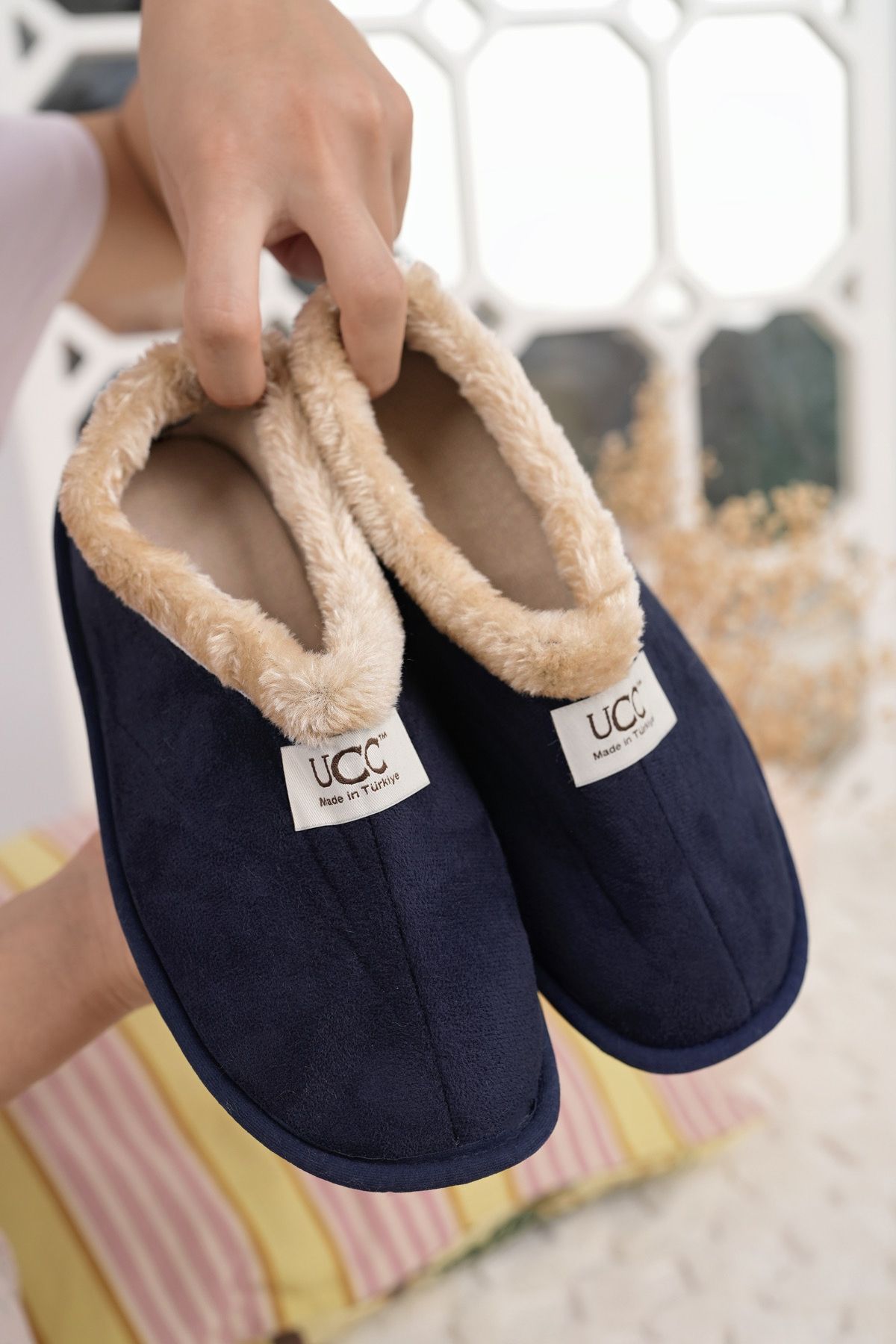 Woolen shoes discount for home