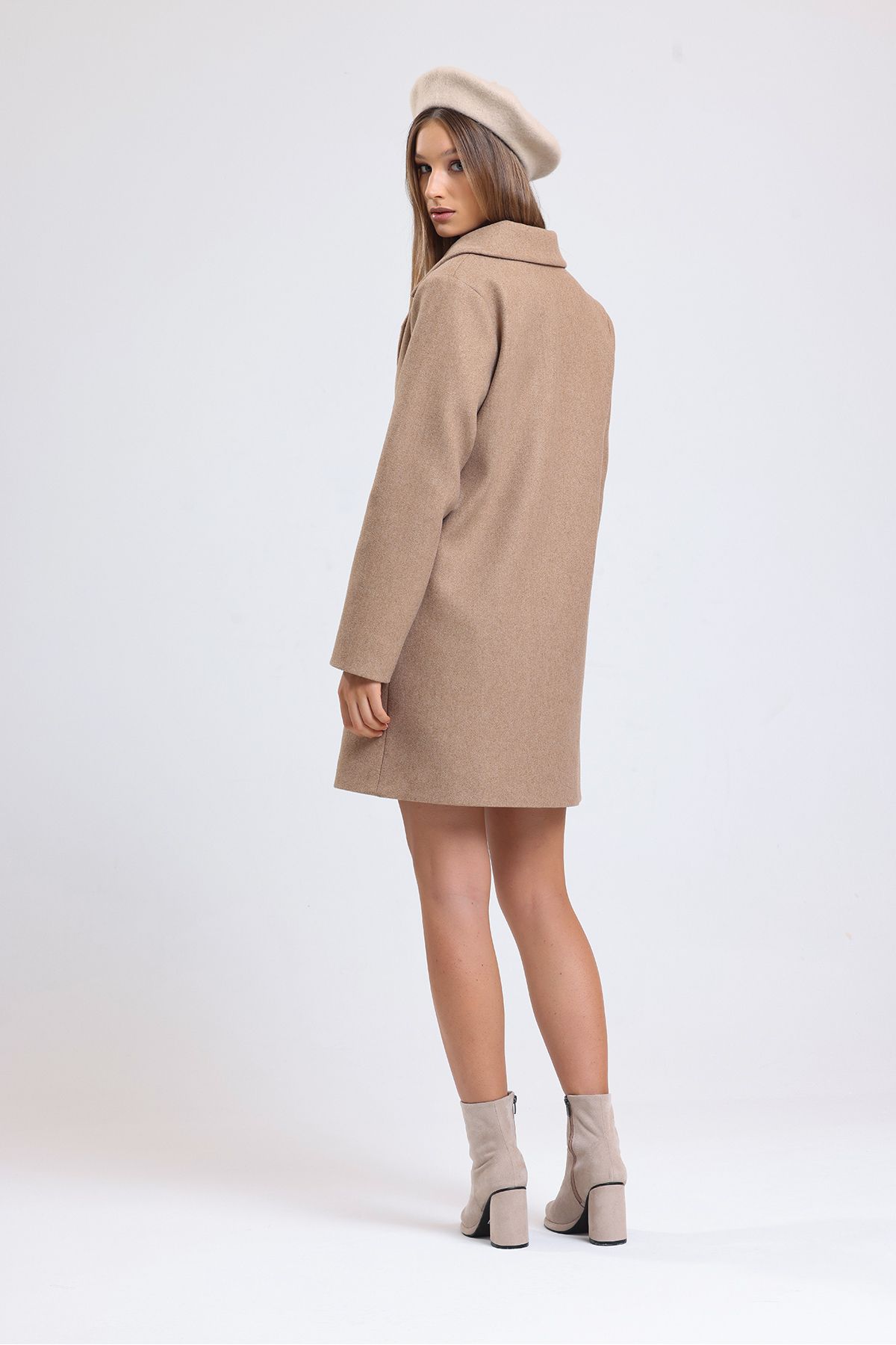 Short cashmere shop coat