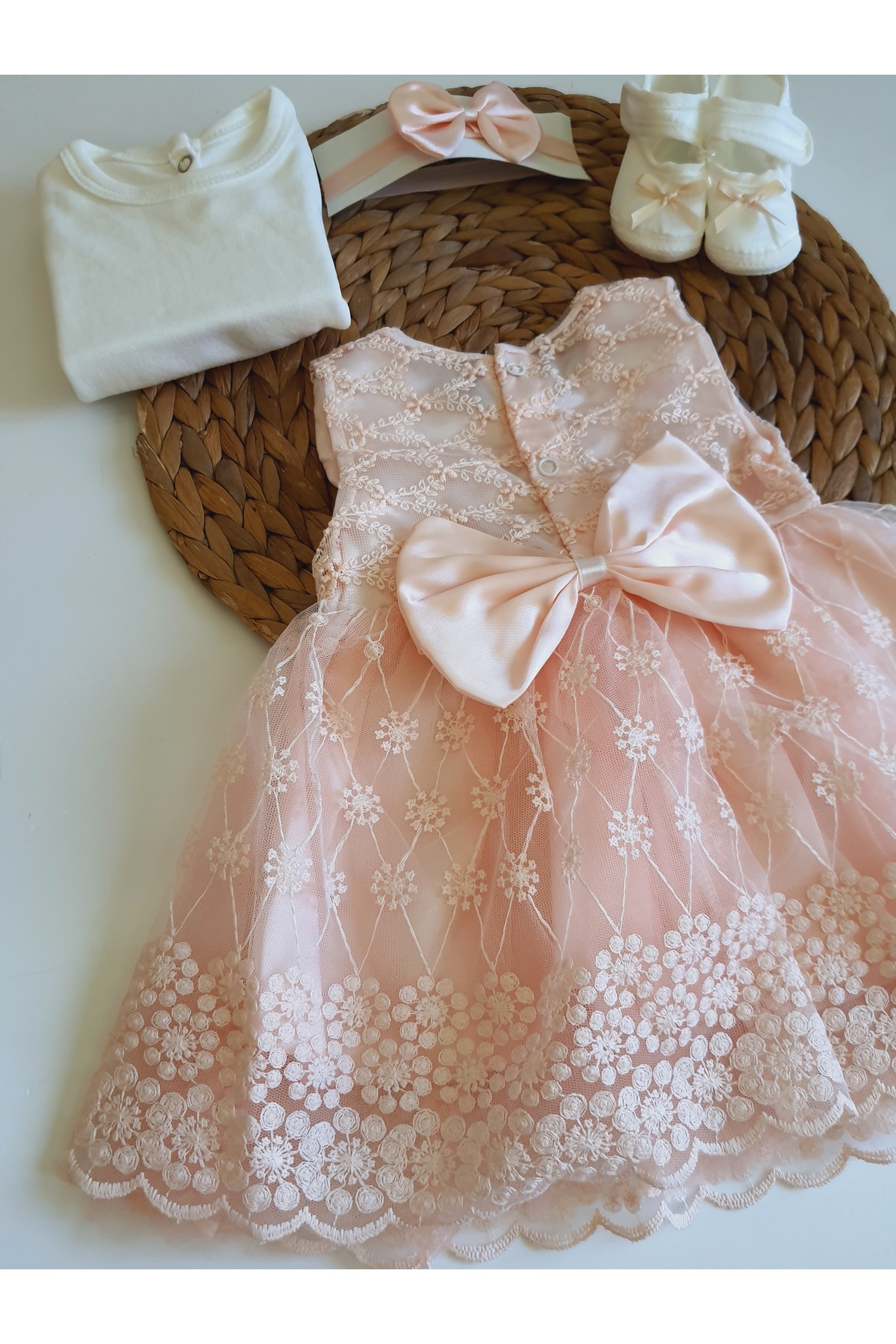 PİLEKİ BABY Kız Bebek 4 Parça Yenidoğan 0 4 Ay Gelinlik Prenses Elbise Mevlütlük Set Dantel Gelinlik fotoğrafı 5 (önizleme)