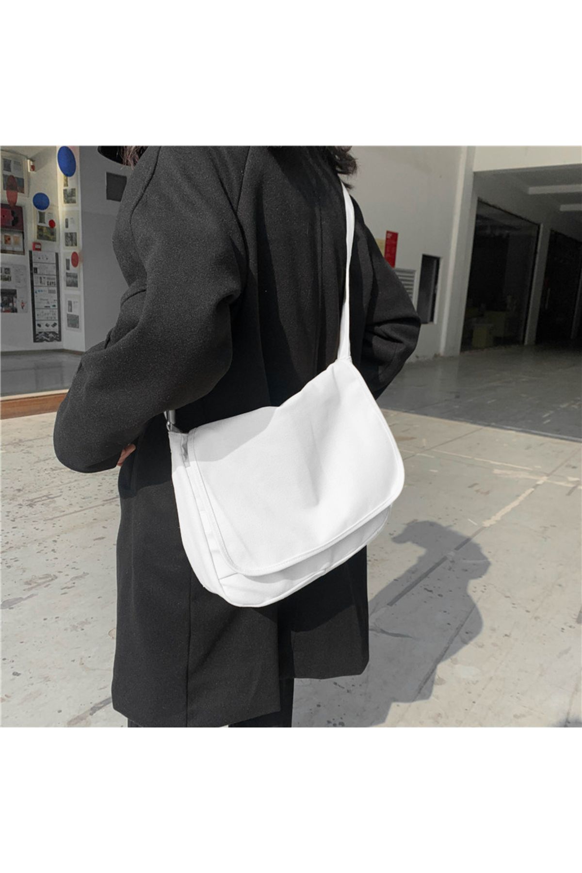 Basic messenger bag online