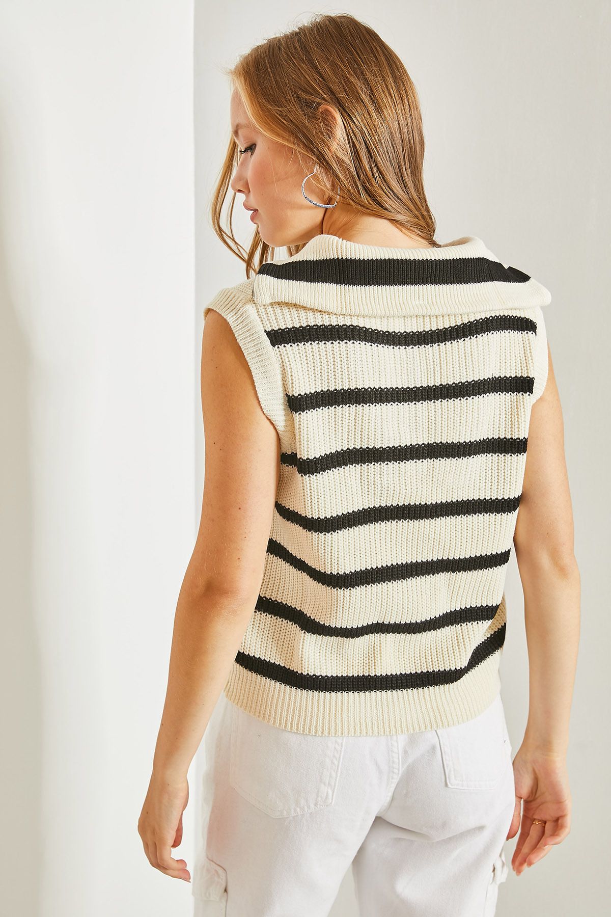Bianco Lucci Women s Turtleneck Zipper Knitwear Striped Sweater