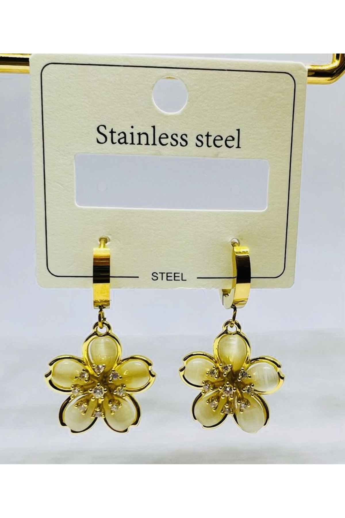 Stylish earrings best sale gold