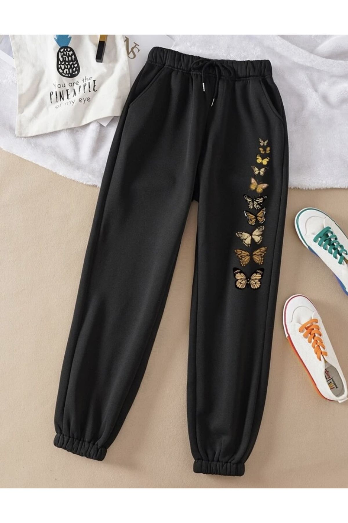 Josette Butterfly Printed Black Sweatpants Trendyol