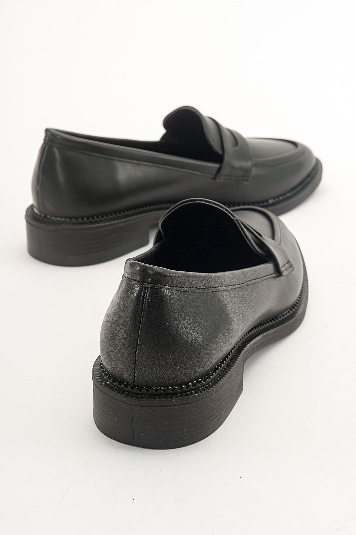 LuviShoes-TOWN Black Skin Women's Loafer 5