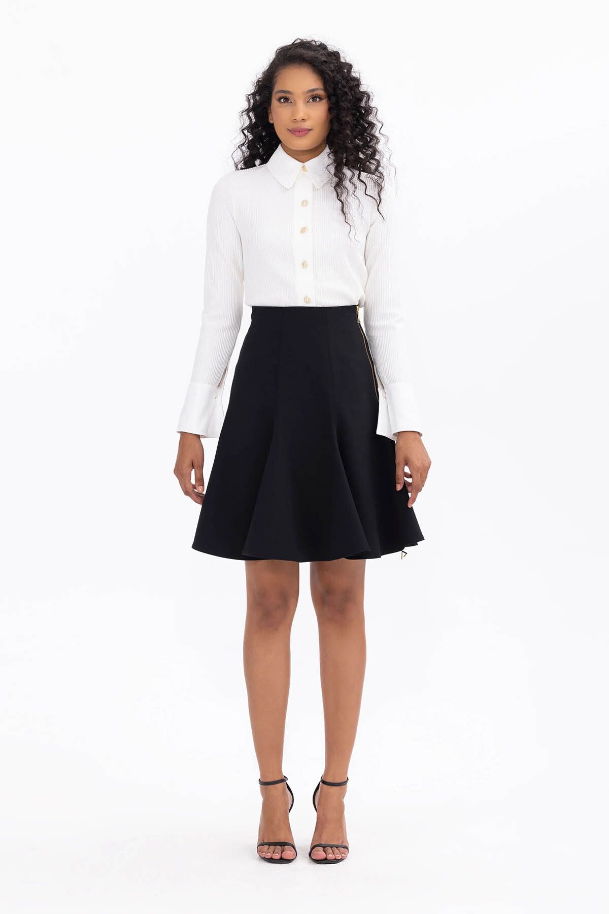 Black skater outlet skirt zipper