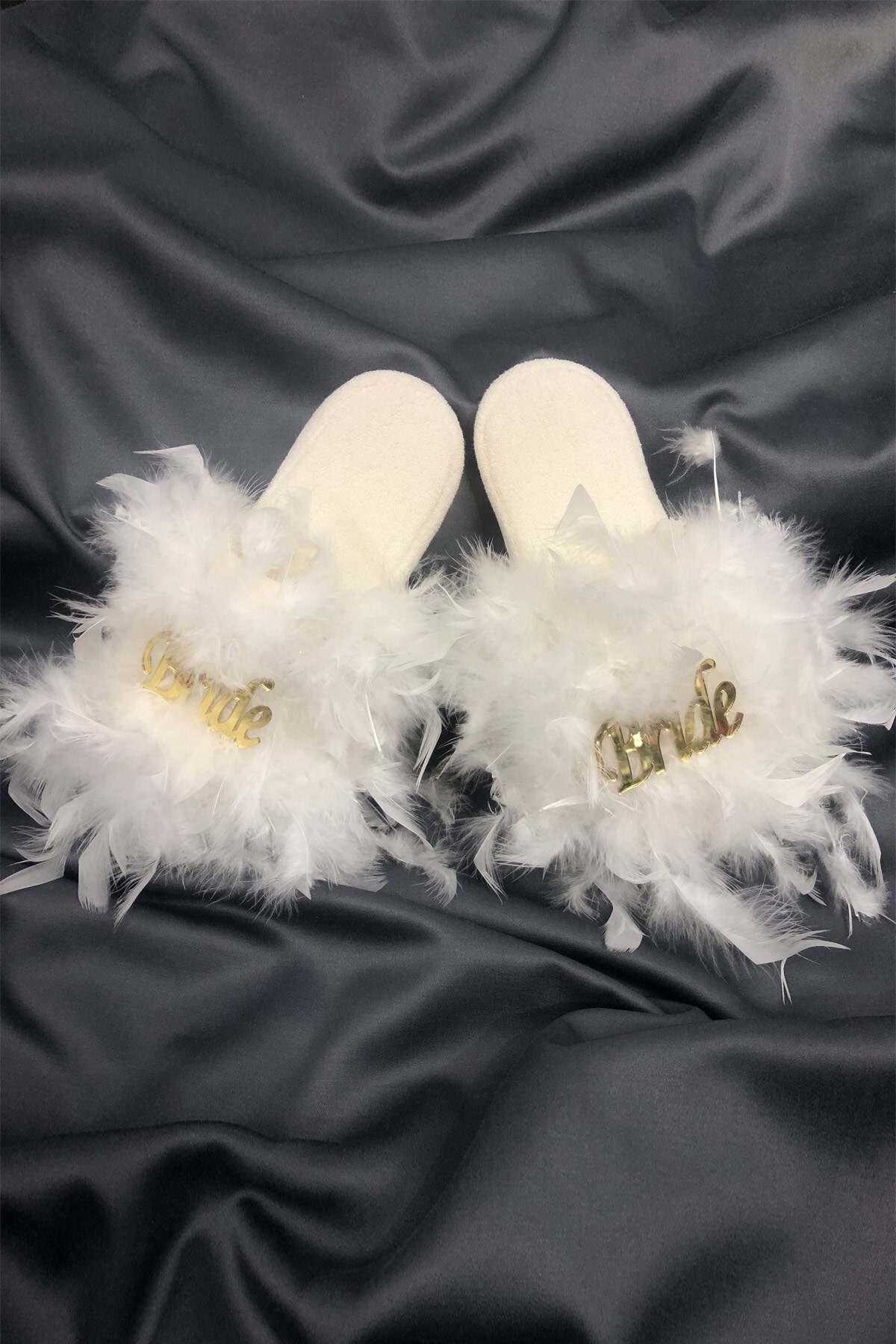 Hobigram Düğün Malzemesi Tüylü Gold Bride Gelin Terliği – Düğün & Kına & Nikah, Şık Tasarım, Kadın Aksesuarı