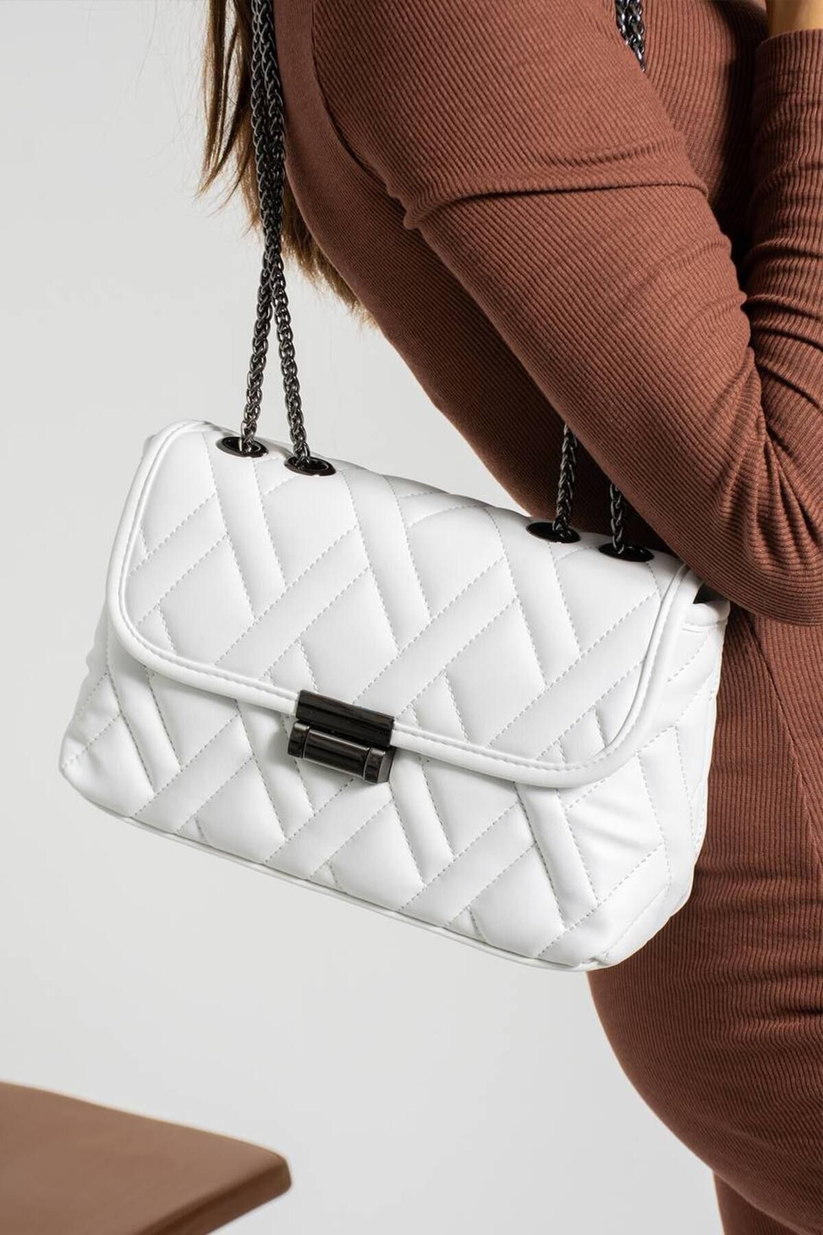 Zara quilted maxi crossbody bag white store
