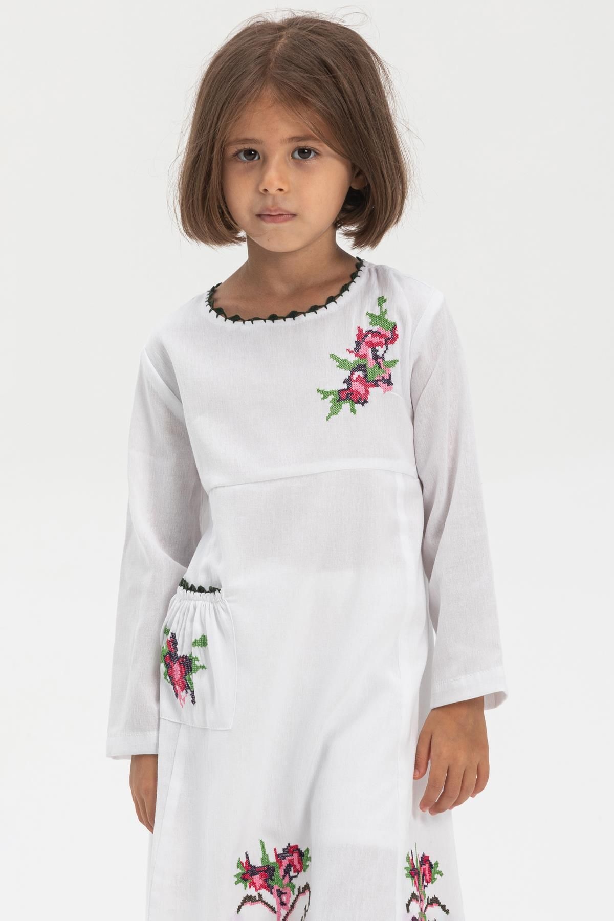 Eliş Şile Bezi لباس بچه گانه بورچاک پارچه ای شیله آستین بلند بیز سفید